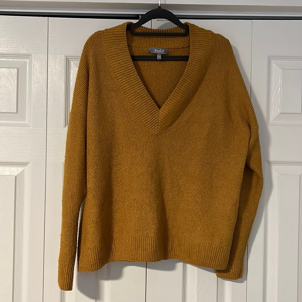 Marled XL deep yellow sweater.